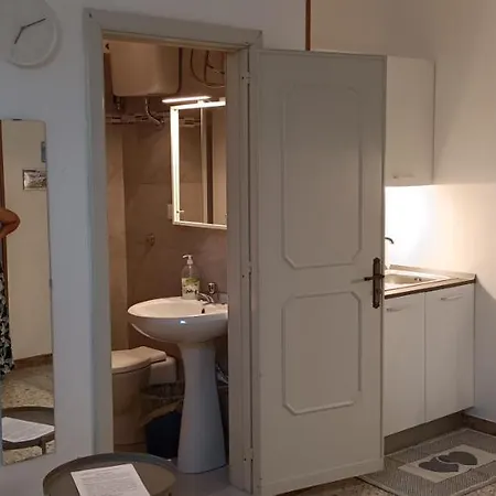 Senza Pensieri Mono 갈라토네